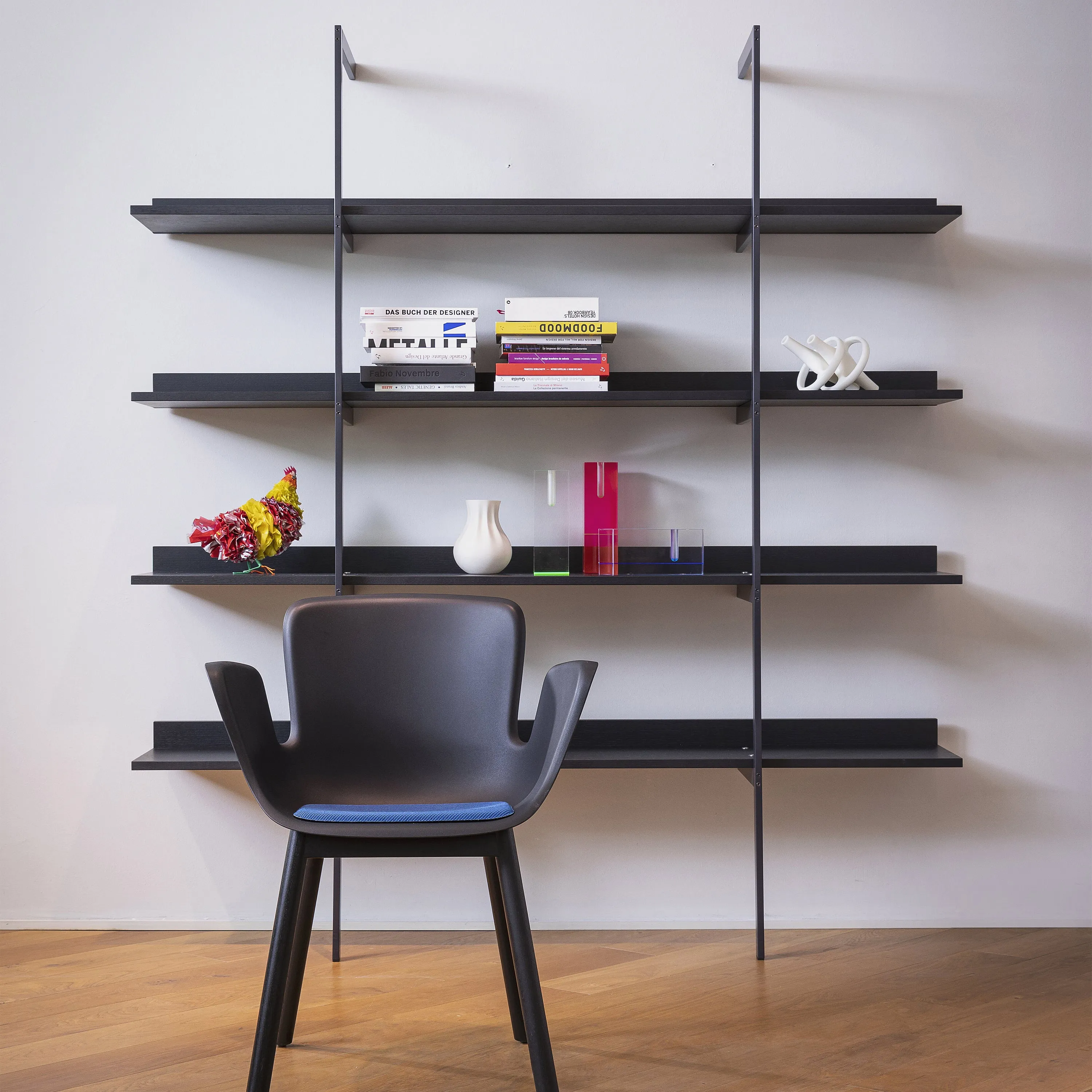 Aliante Bookcase