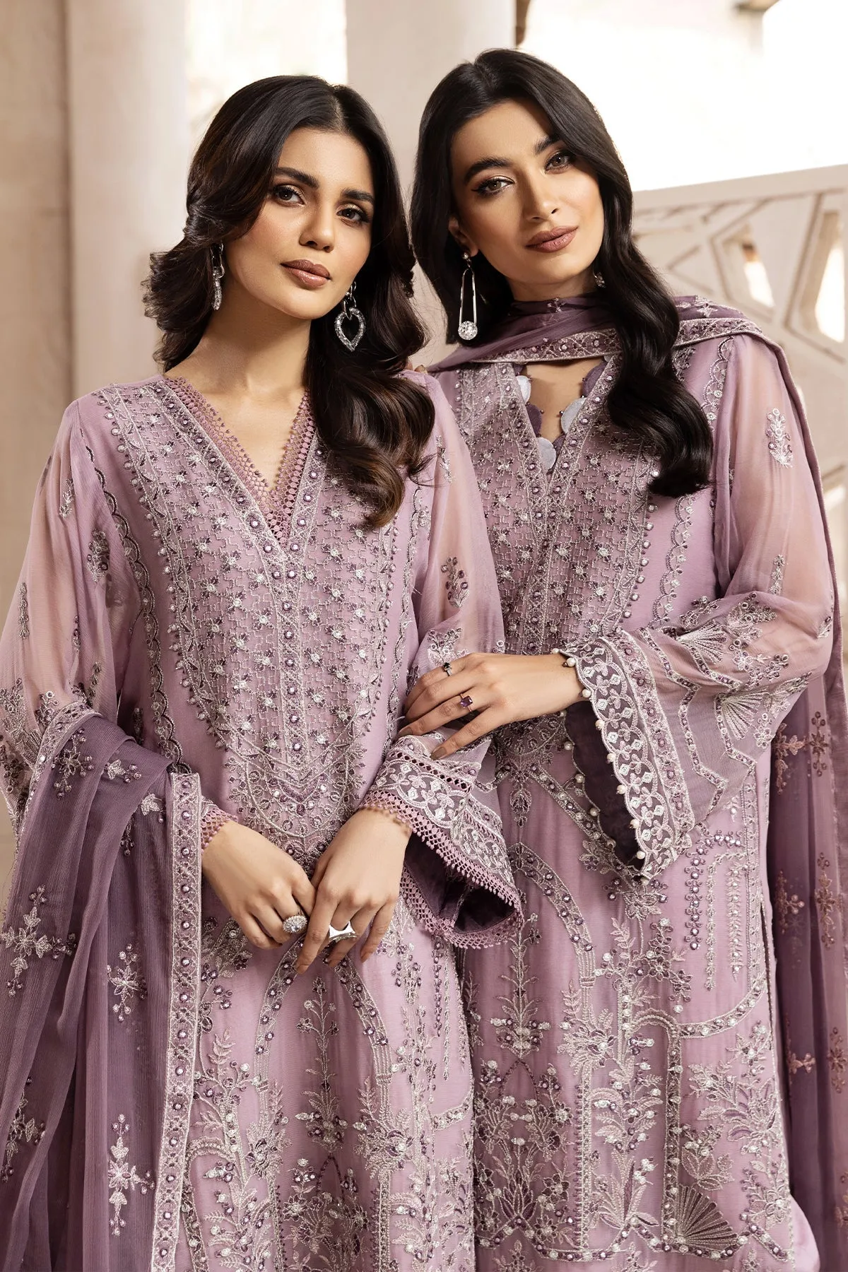 Alizeh Muhtesem Embroidered Festive Chiffon Collection 2022 – Delia