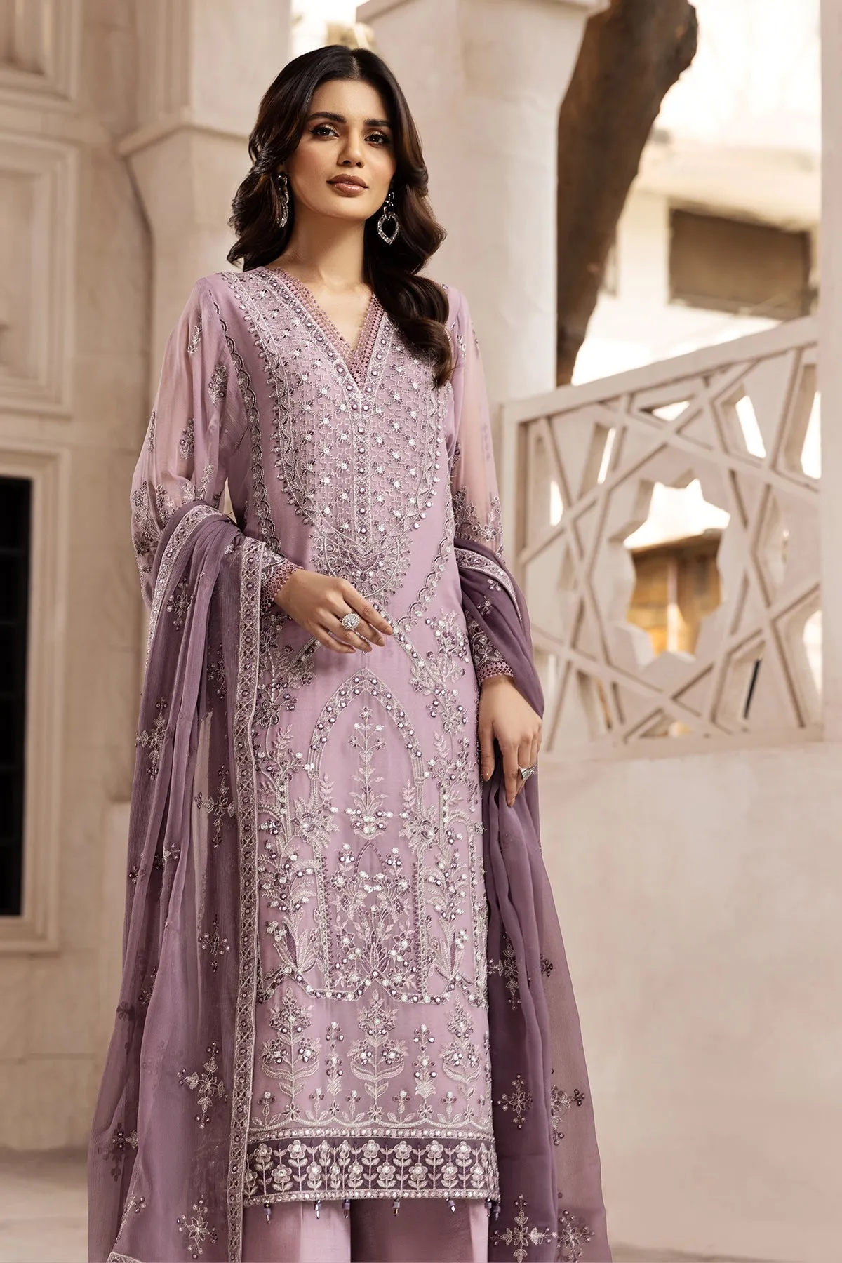 Alizeh Muhtesem Embroidered Festive Chiffon Collection 2022 – Delia