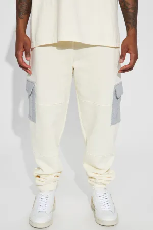 All Cap Cargo Jogger - Cream