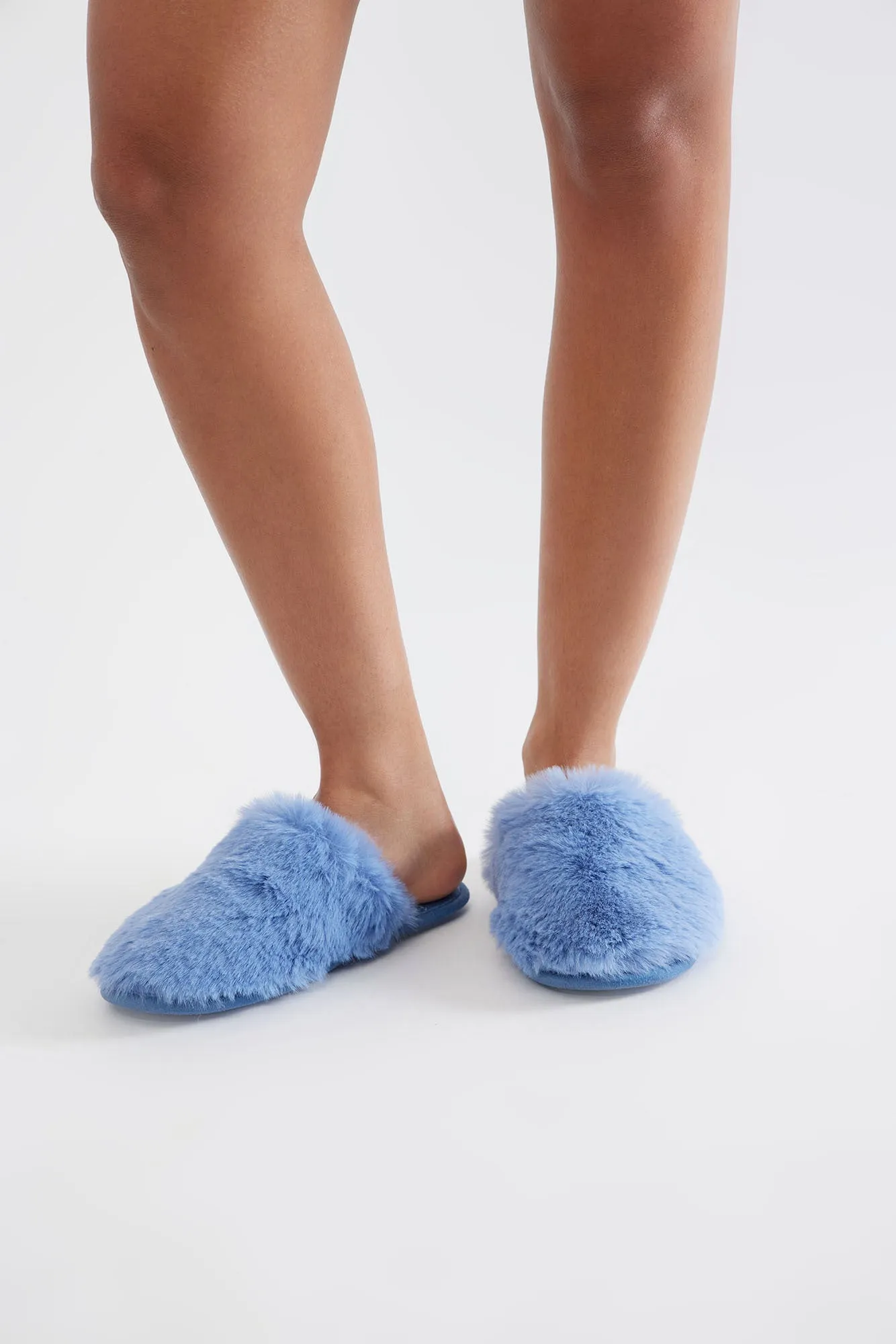 All Fuzzy Slippers - Blue