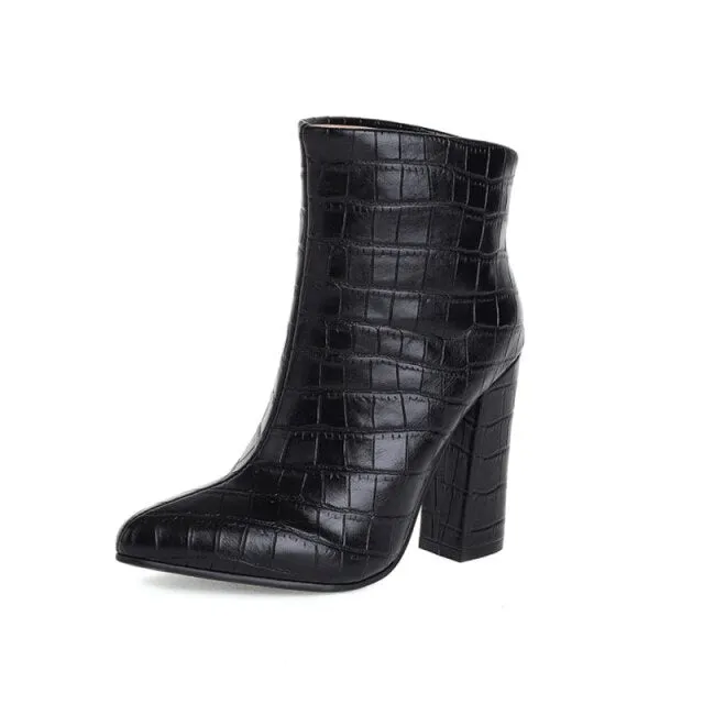 AlliChic Plush Alligator Pointed Toe Autumn Boots