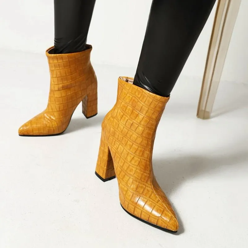 AlliChic Plush Alligator Pointed Toe Autumn Boots