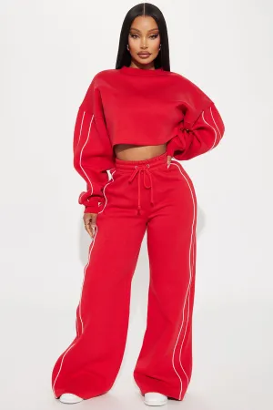 Almost The Weekend Lounge Pant - Red