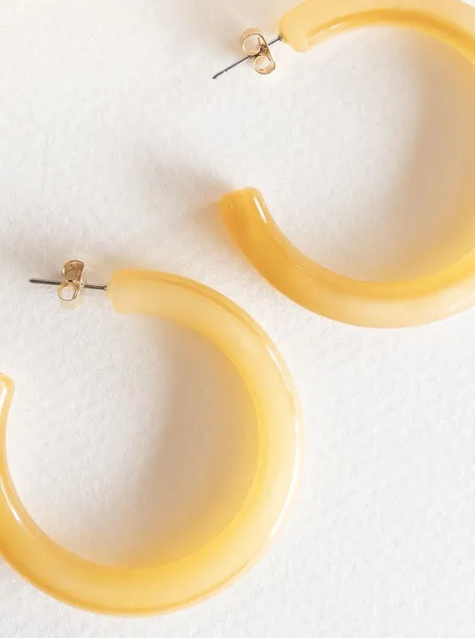 Amber Camel Lucite Hoop | Studded Retro Hoops