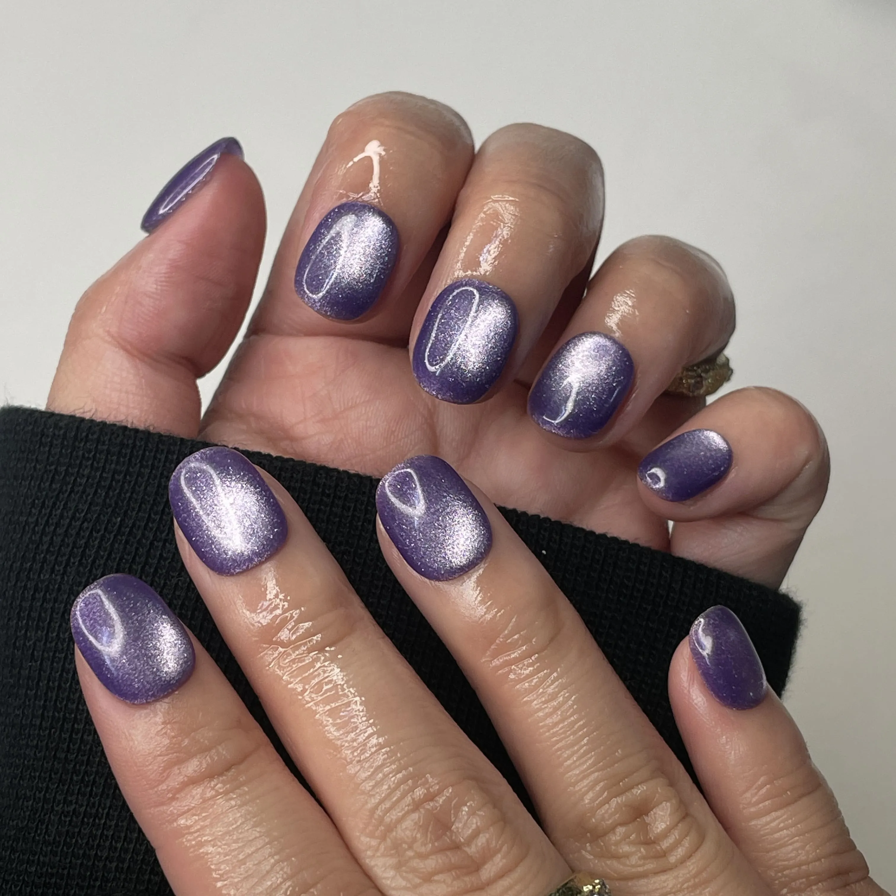 Amethyst Cat Eye Nails