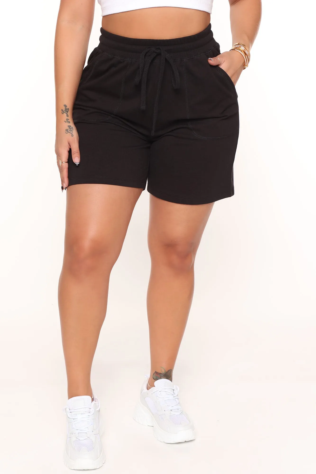 Amina Sweatshorts - Black