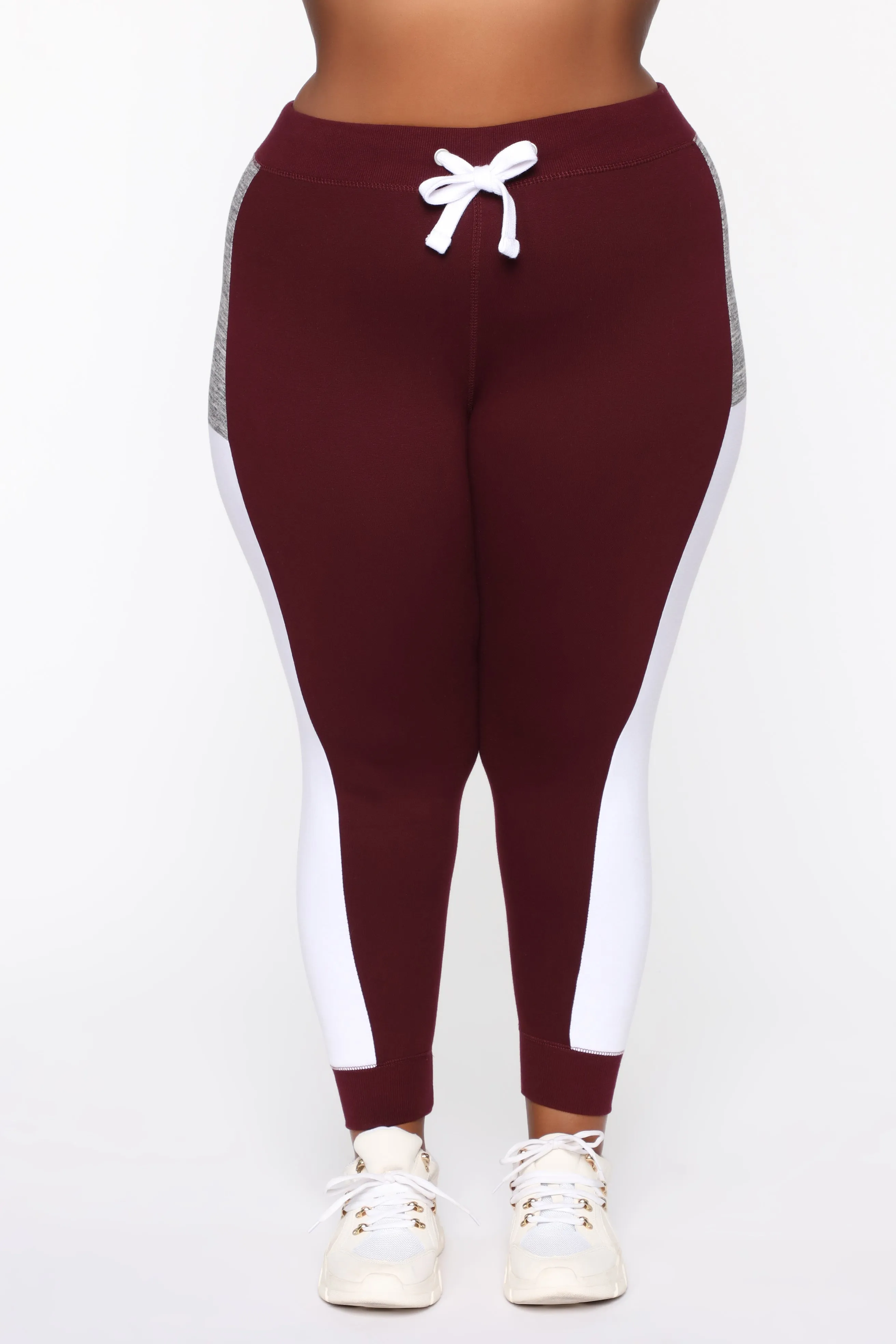 Analissa Jogger - Maroon