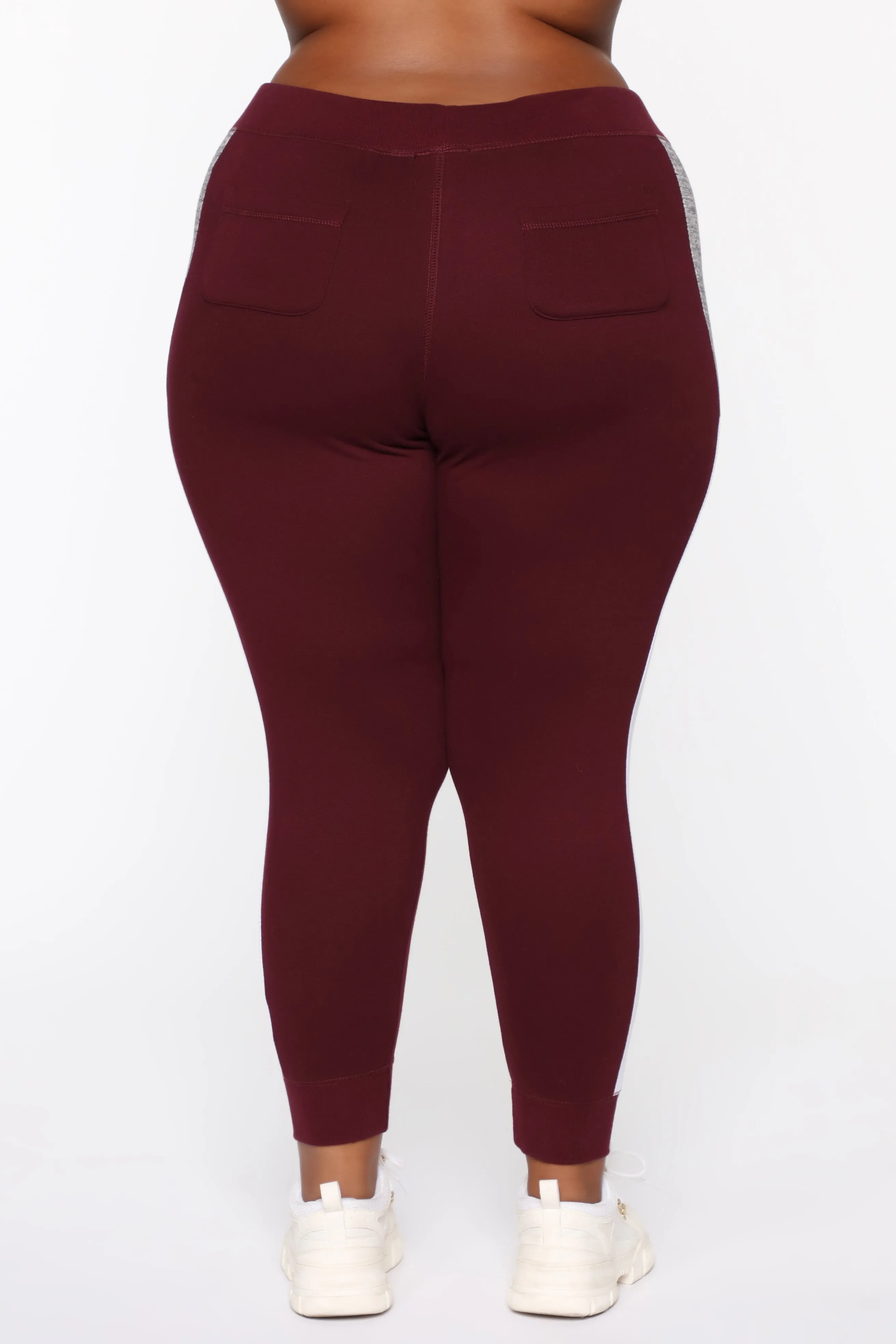 Analissa Jogger - Maroon