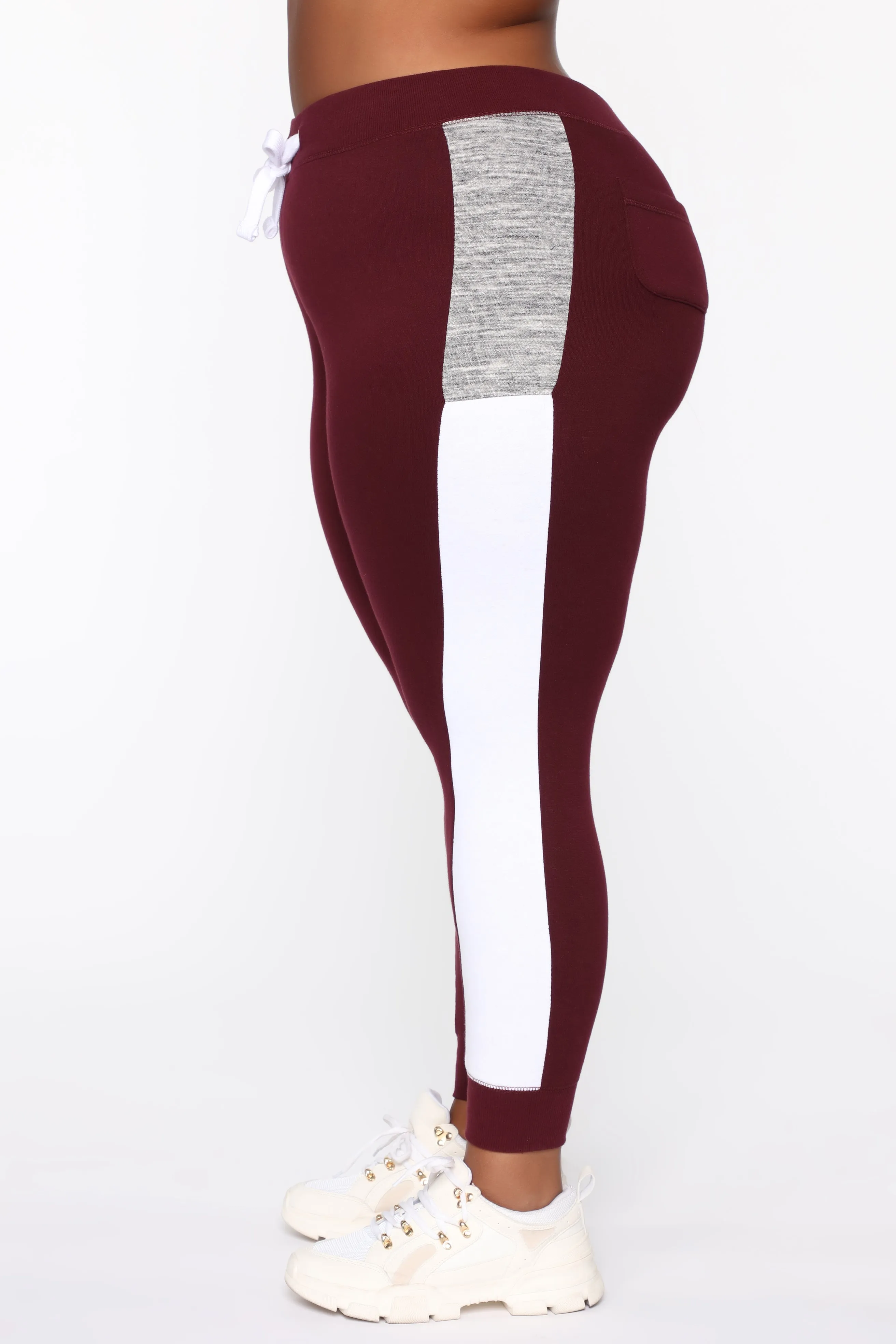 Analissa Jogger - Maroon