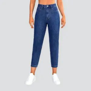 Ankle-length medium-wash jeans
 for ladies