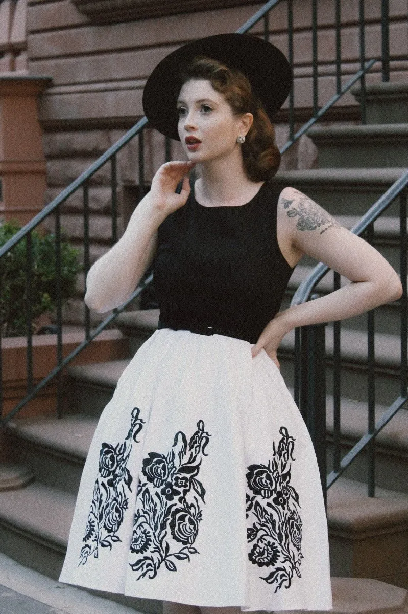 Annie Embroidered Roses Swing Dress in Black-White