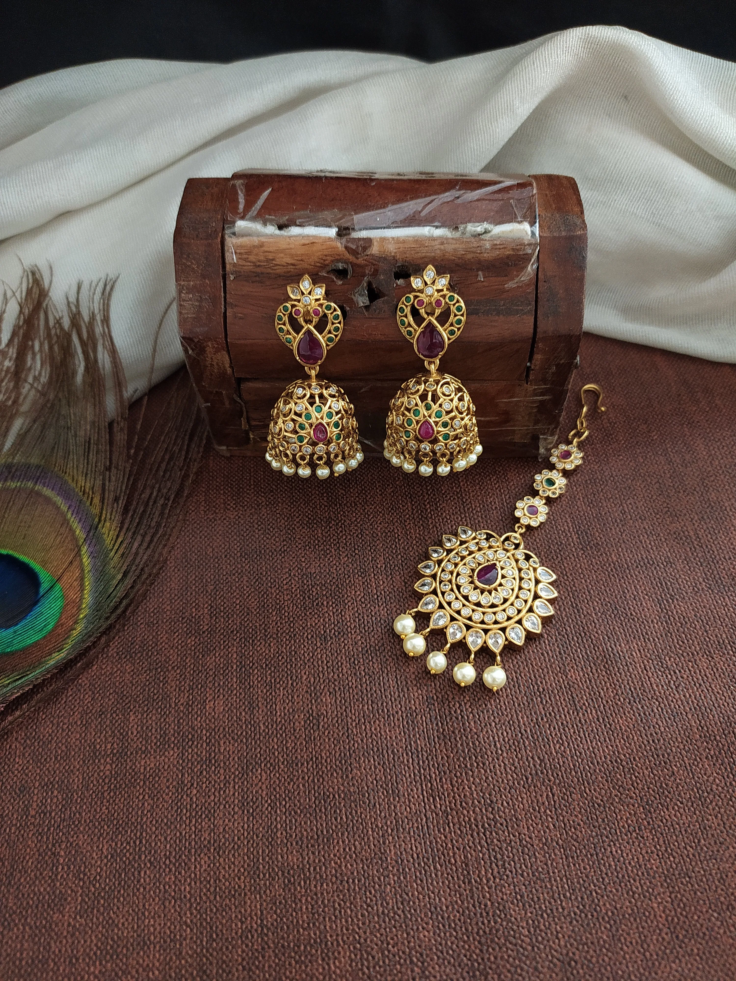 Antique Gold Semi-Bridal Set – Peacock Design with White, Red, and Green Stones