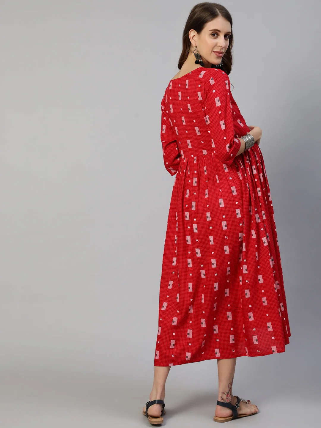 Anubhutee Red Geometric Printed Maternity Fit  Flare Midi Dress