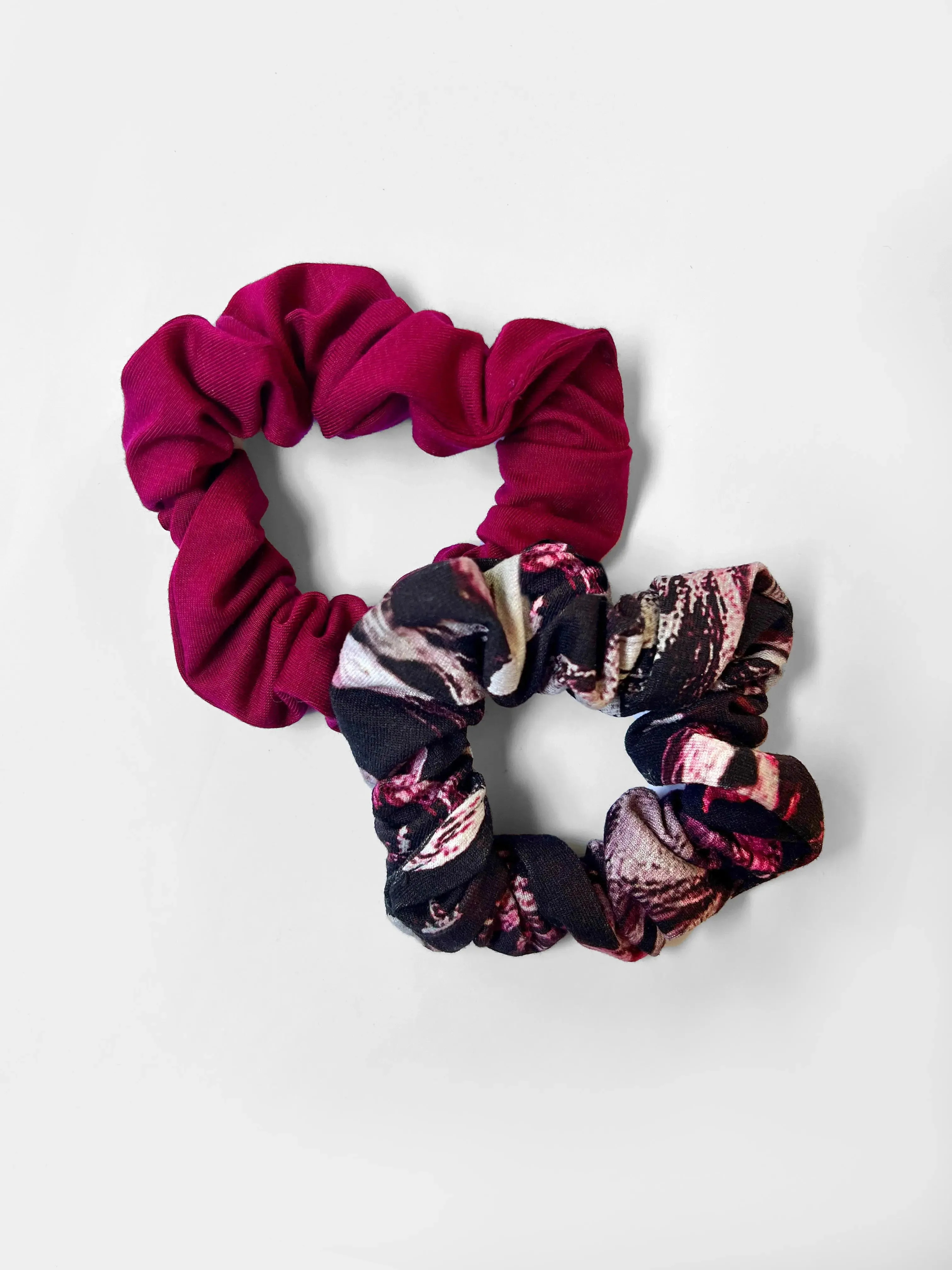 Anvi hair scrunchie set