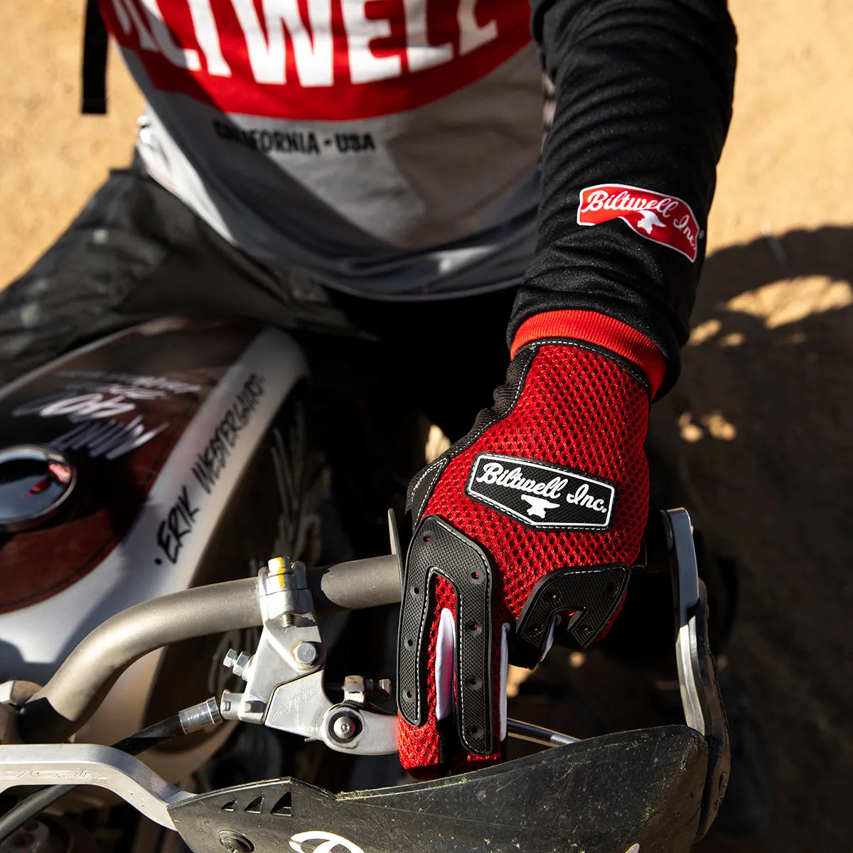 Anza Gloves - Red