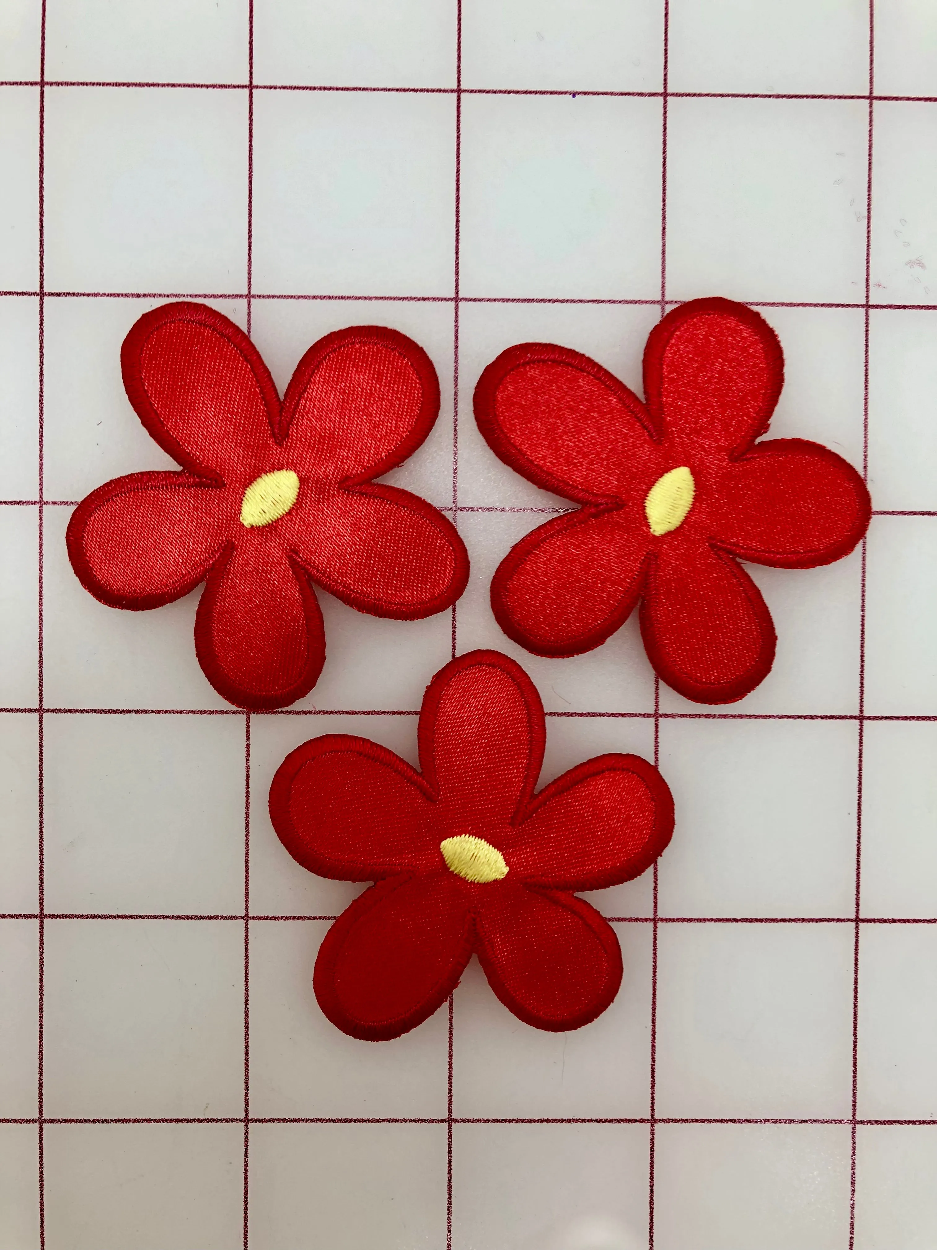 Applique - Flowers Iron-On Red Close-Out