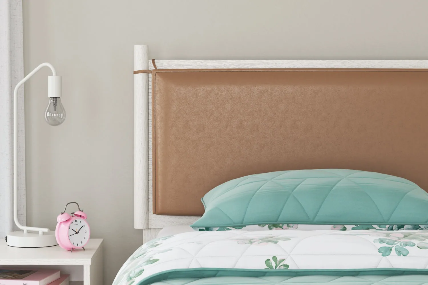 Aprilyn Twin Panel Headboard with Dresser and 2 Nightstands