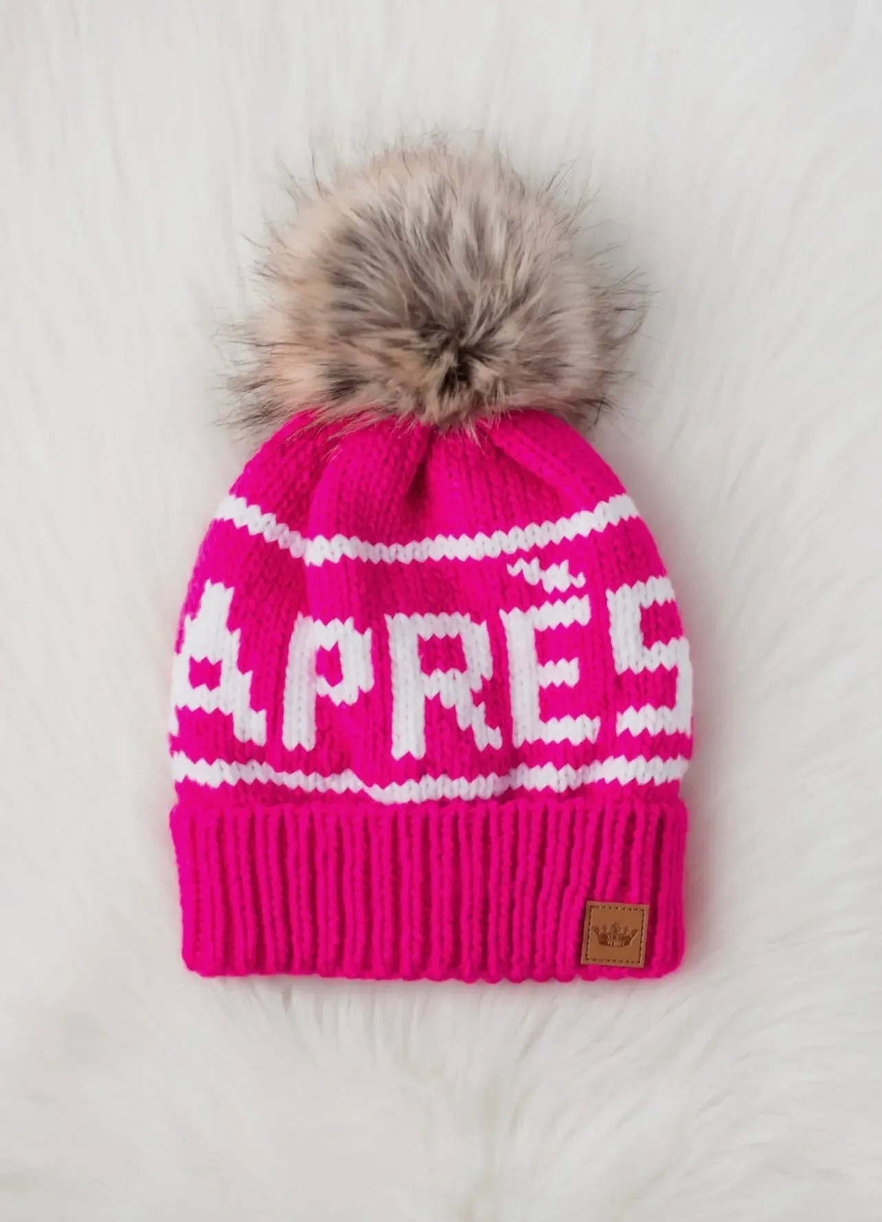 Après Knit Hat with Faux Fur Pom