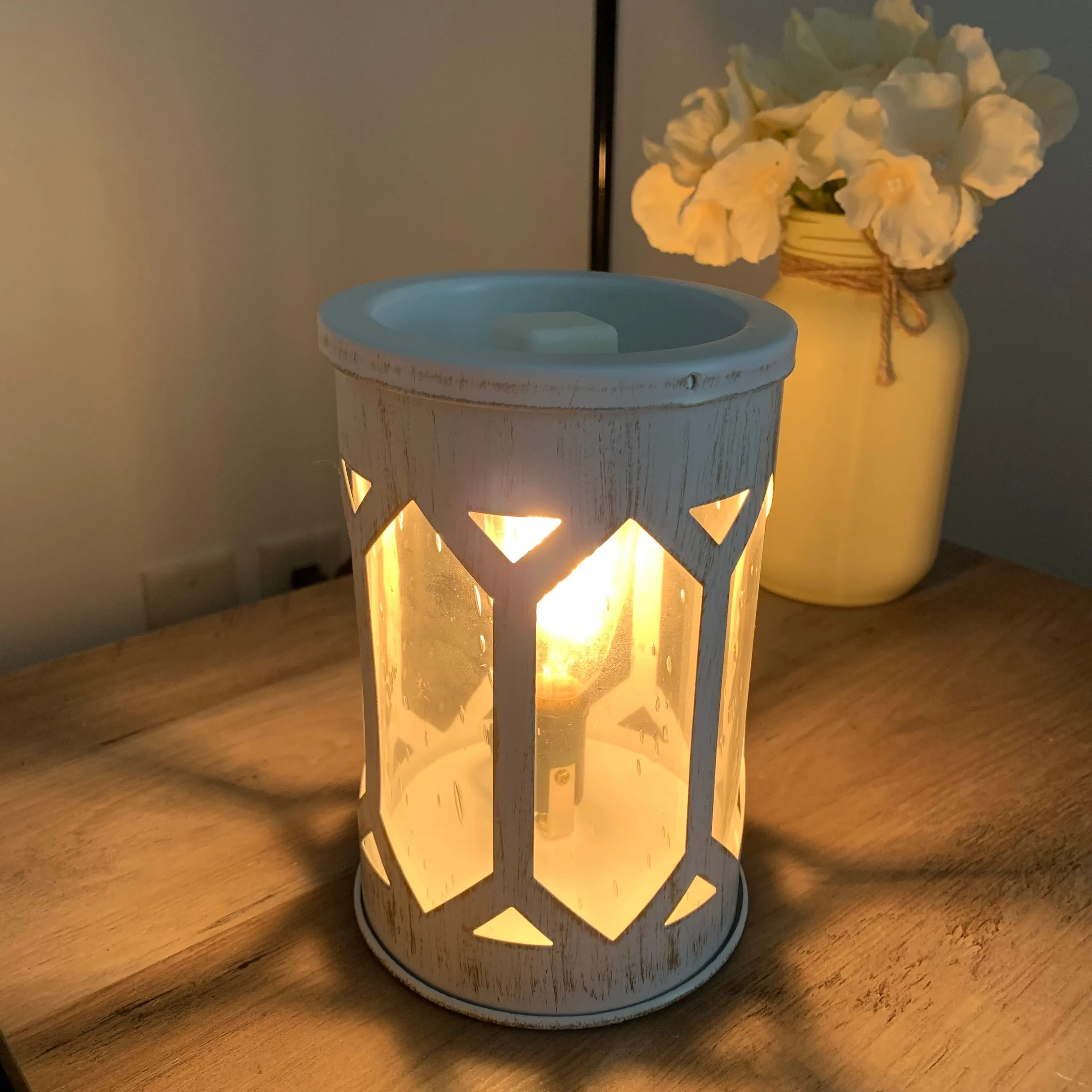 Arbor Vintage Bulb Wax Warmer