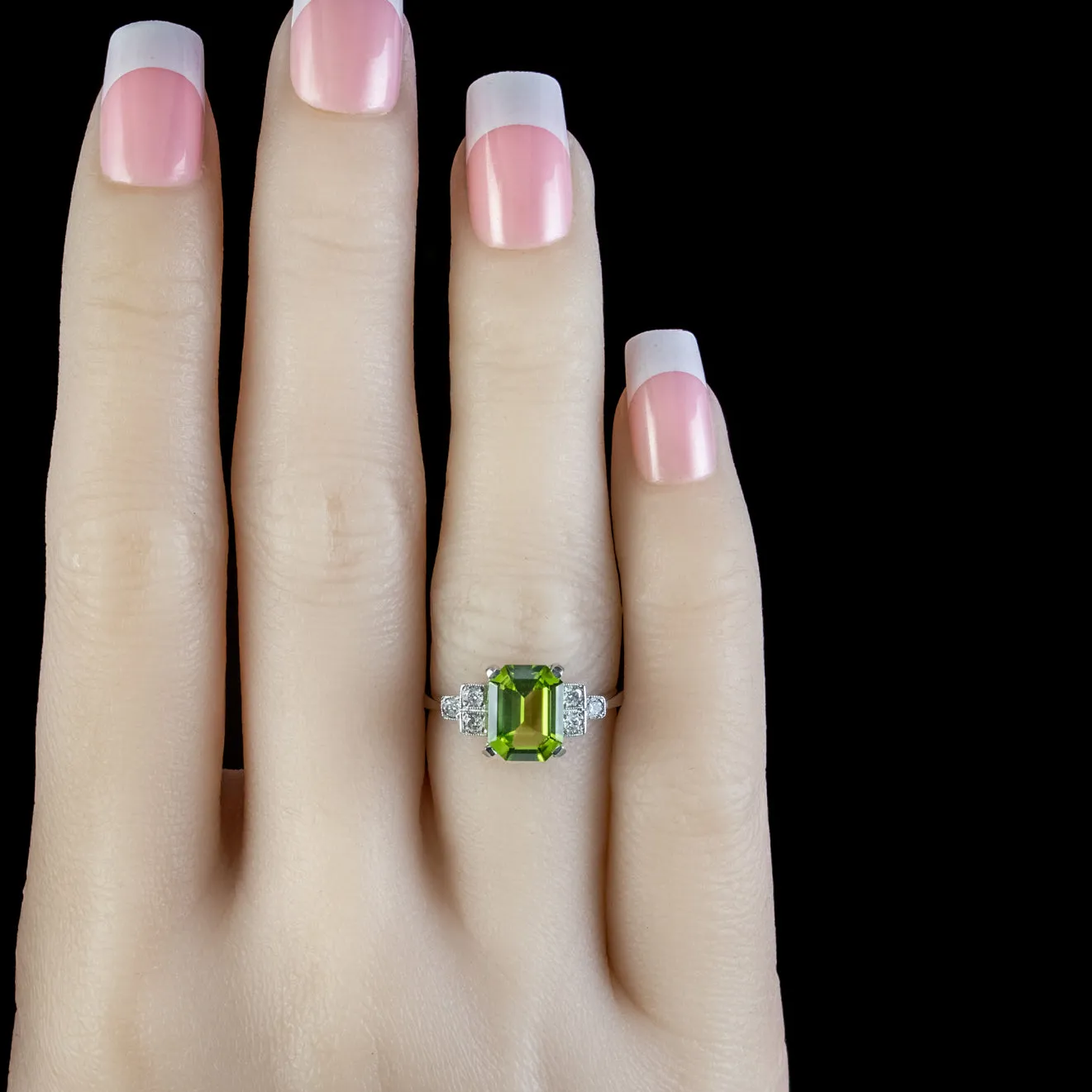 Art Deco Peridot Diamond Ring 2.80ct Peridot