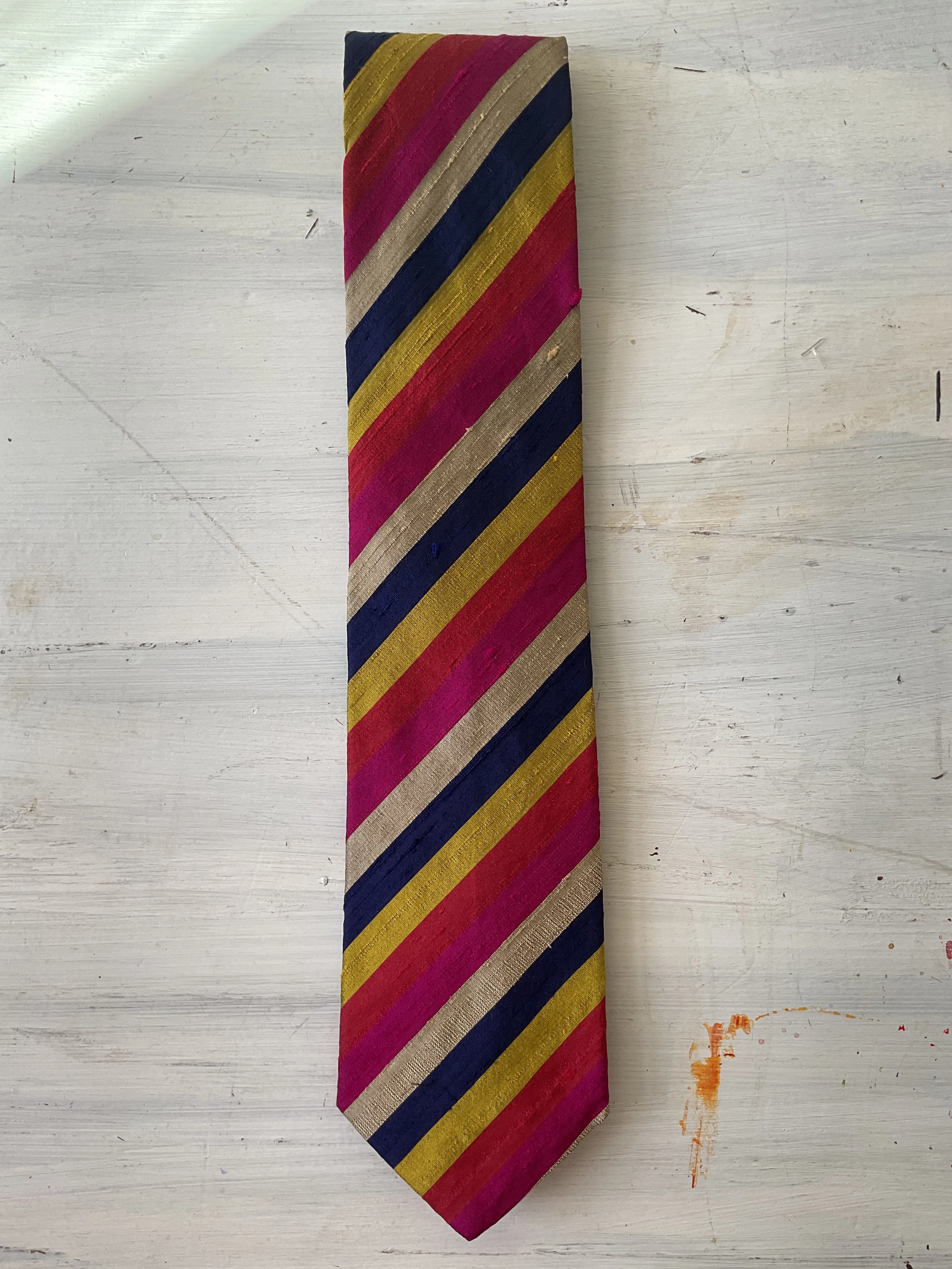 Atkinsons for Henry Bucks tie