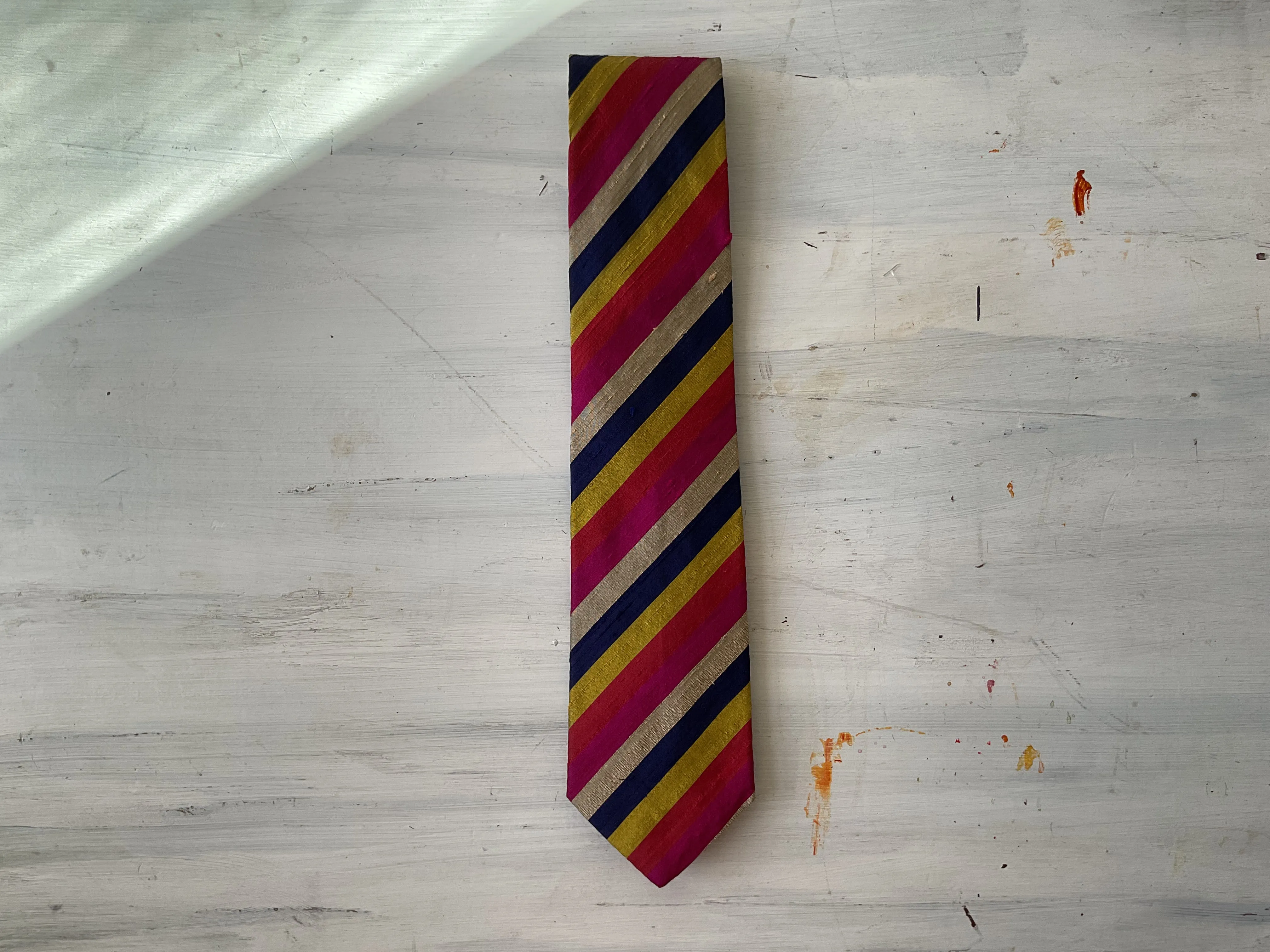 Atkinsons for Henry Bucks tie