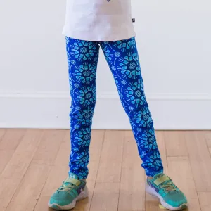 “Atomic Flurry” Science Snowflakes Leggings with Pockets