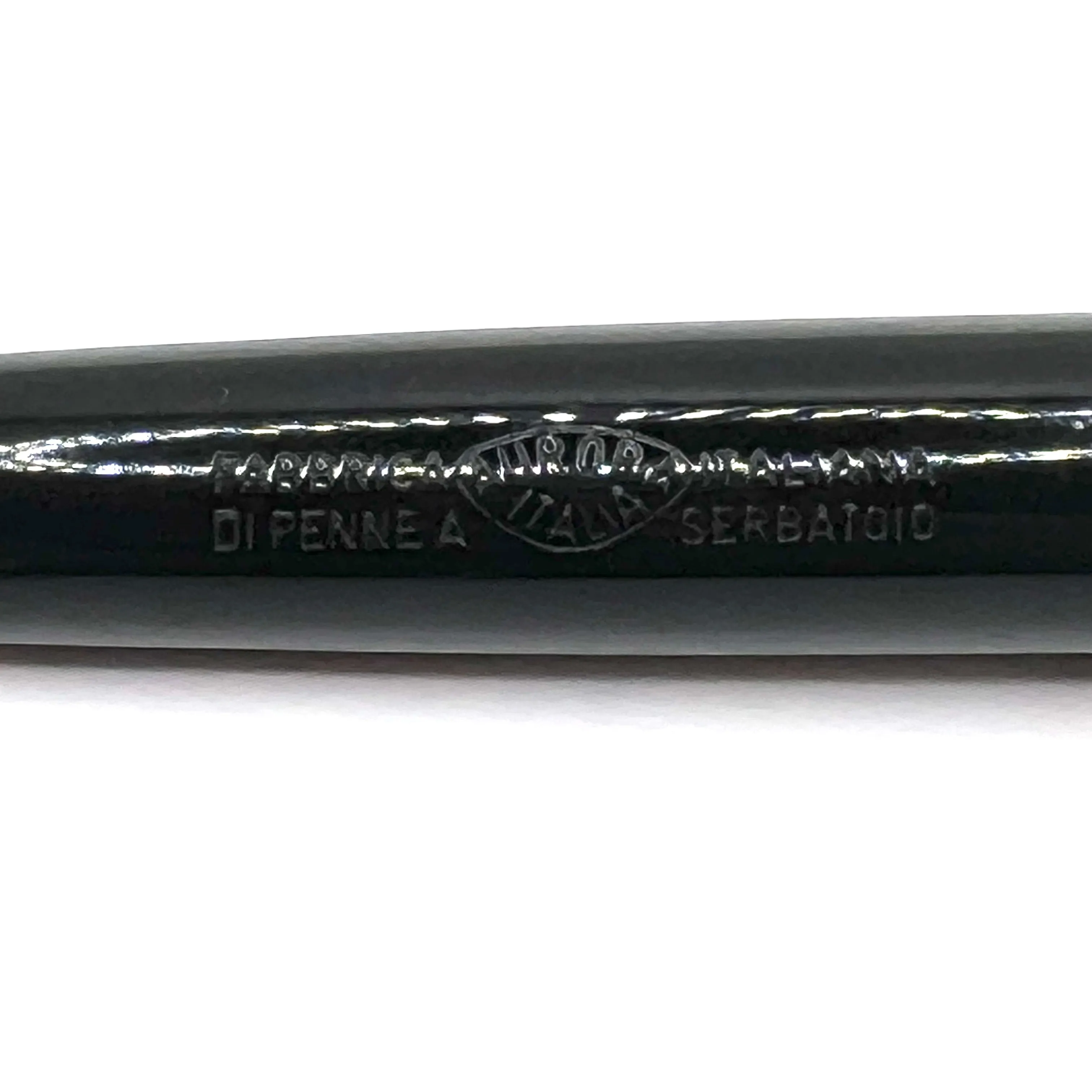 Aurora Black Optima Fountain Pen