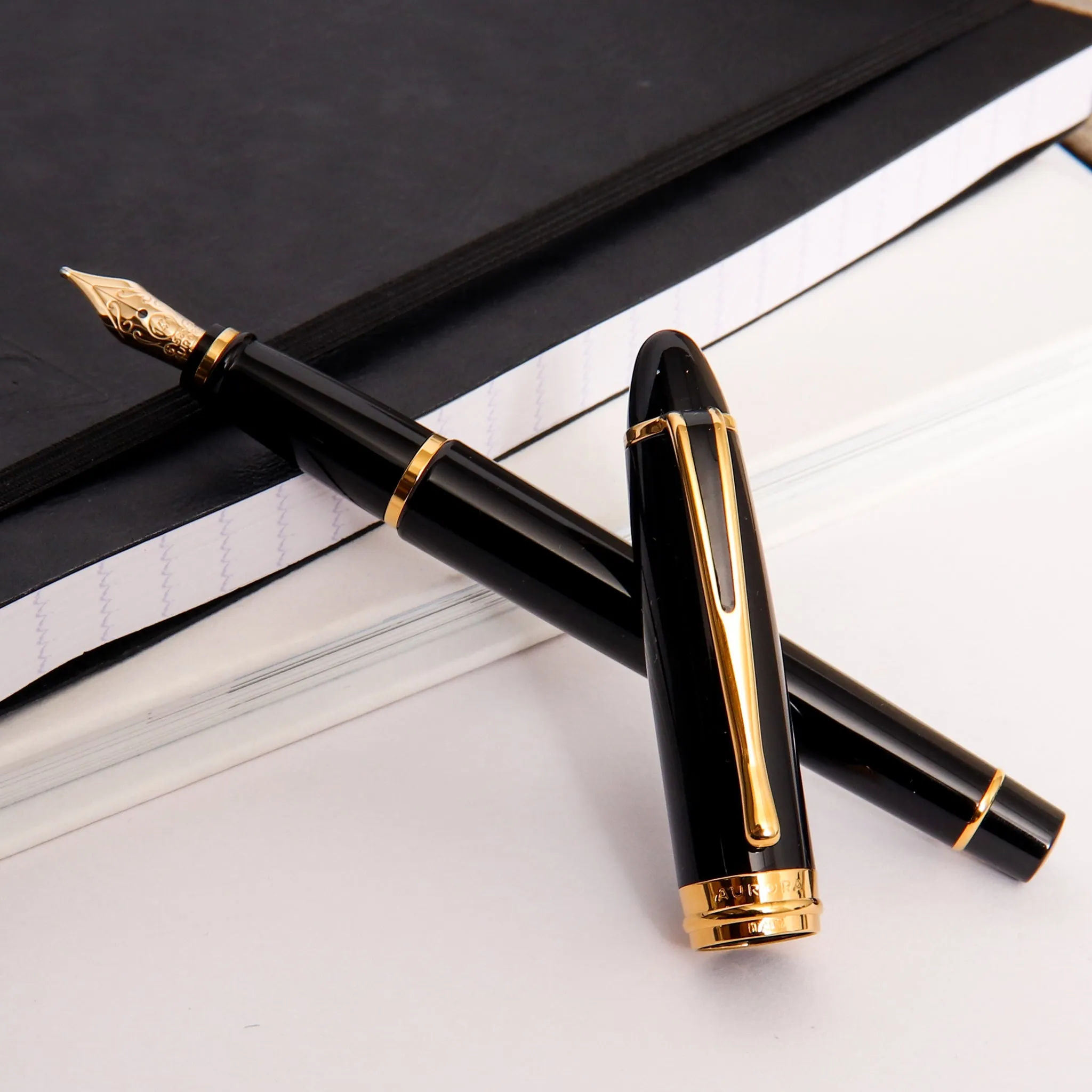 Aurora Ipsilon Deluxe Black & Gold Fountain Pen