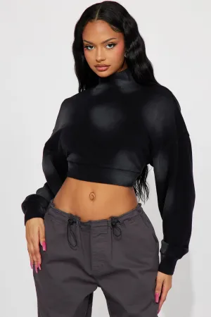 Ava Washed Cropped Pull Over - Black