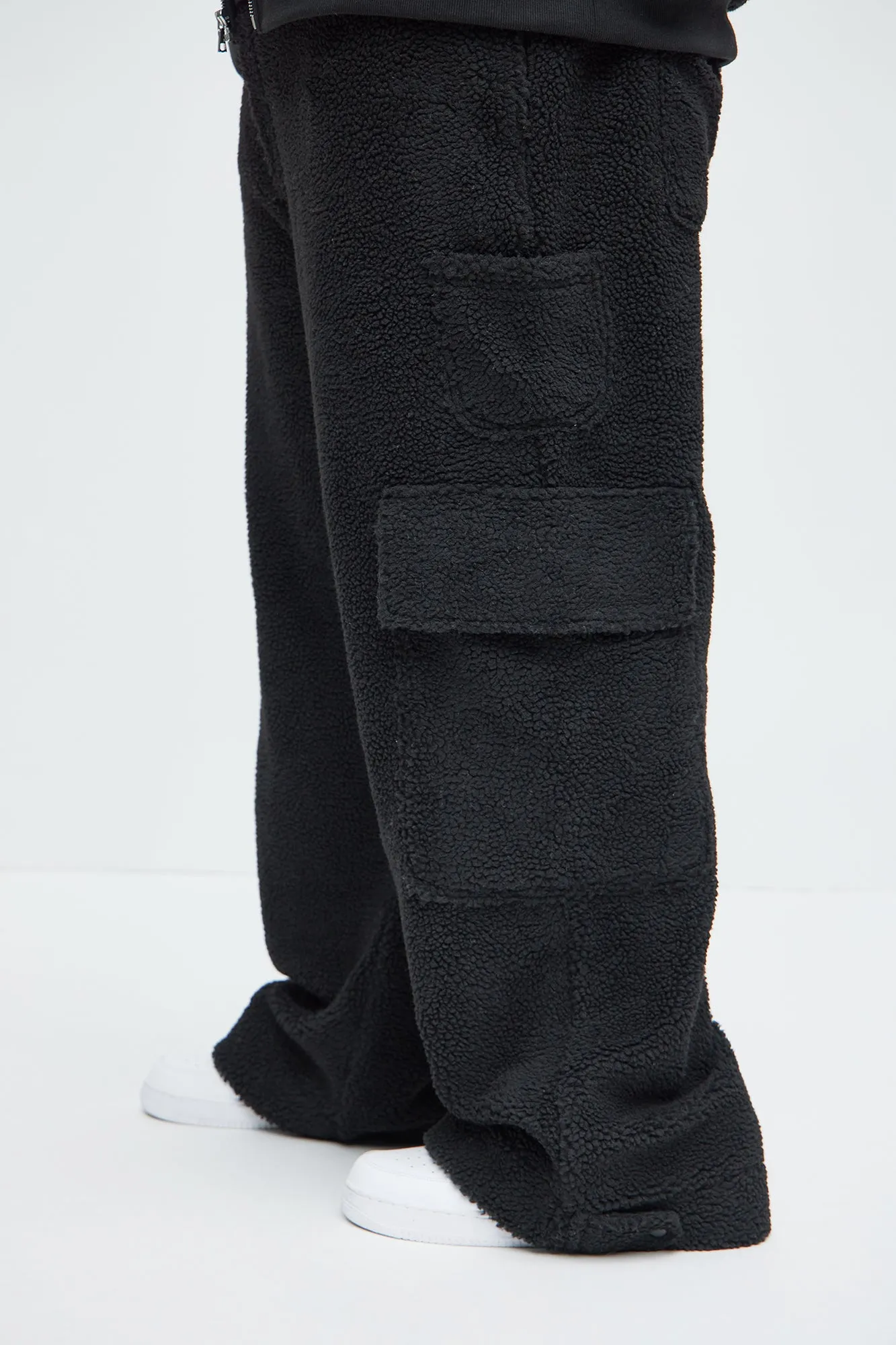 Axel Polar Fleece Baggy Cargo Pants - Black