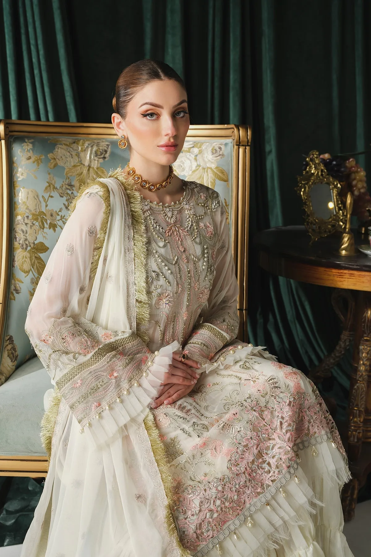 Ayla Paras By Pasha Unstitched 3 Piece Luxury Formals Collection'2024-PR107 : Jasmine