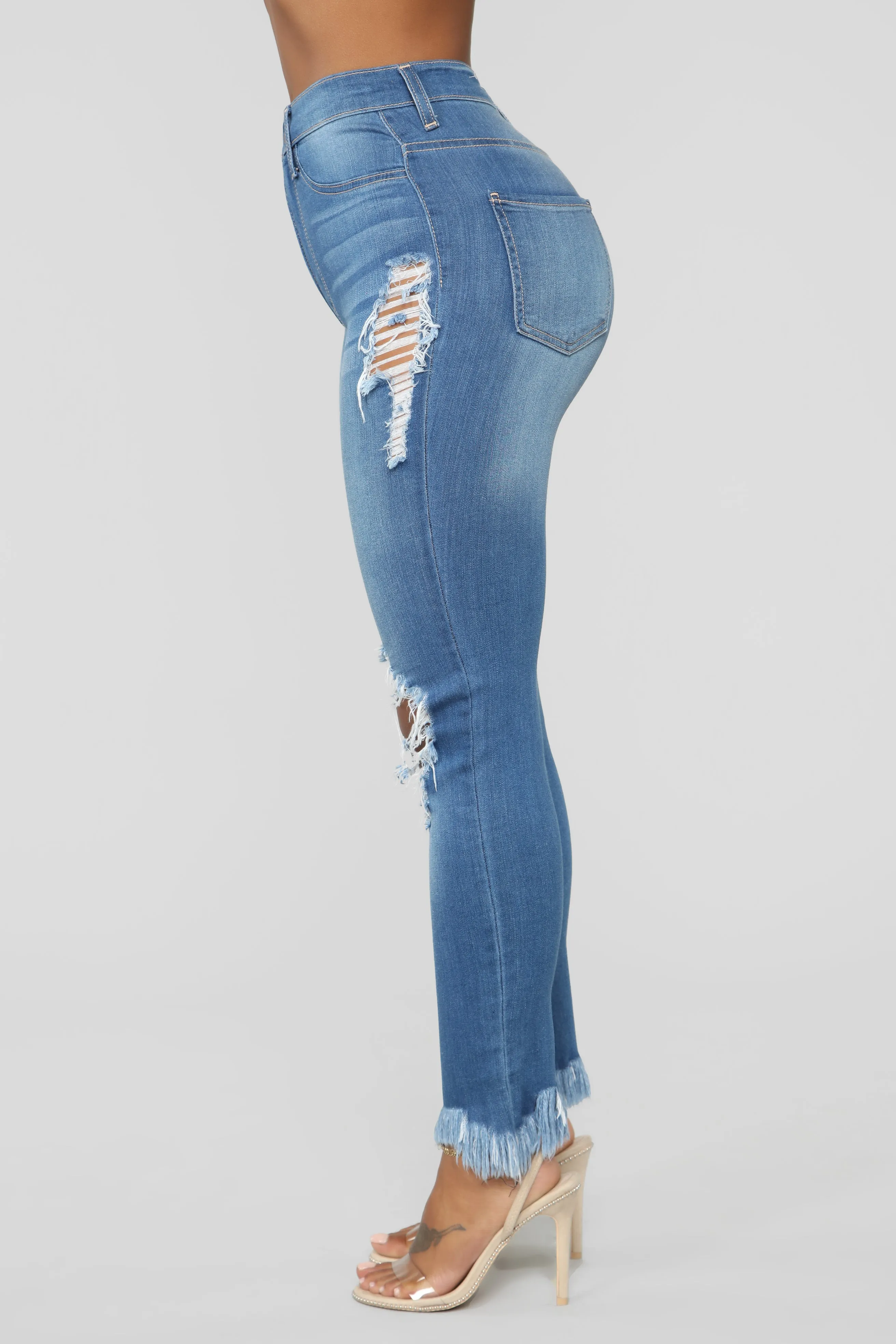 Back To It Ankle Jeans - Medium Blue Wash