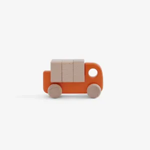 Bajo orange lorry with blocks