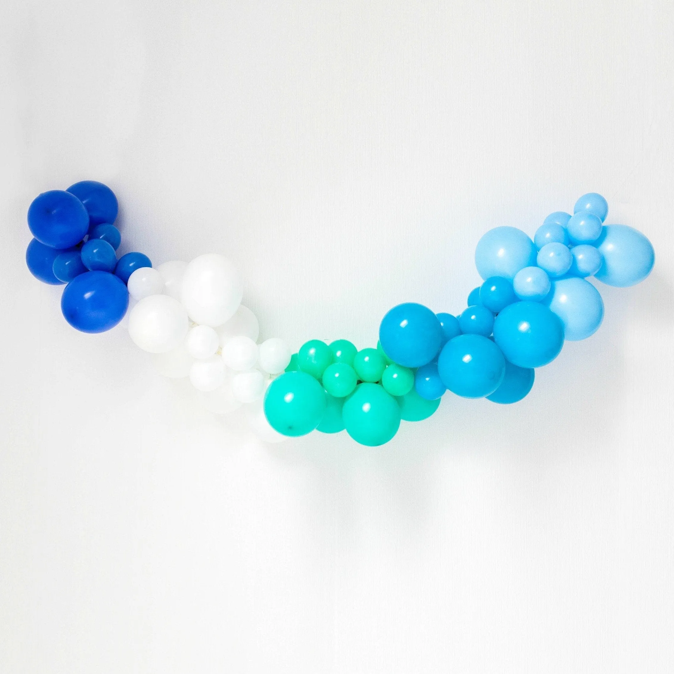 Balloon Garland Installation Kit - True Blue