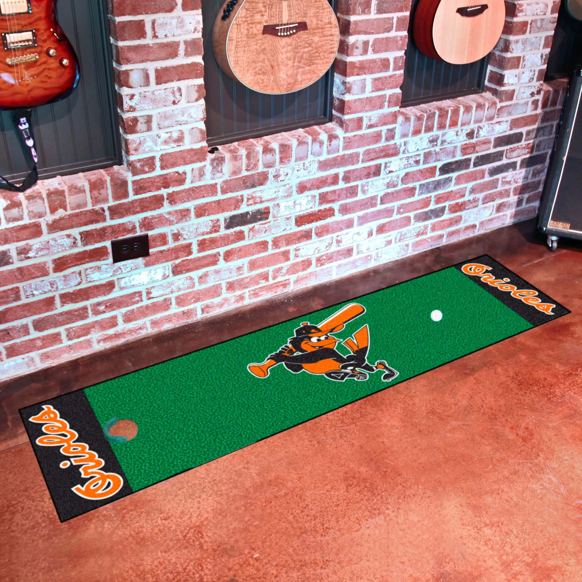 Baltimore Orioles Putting Green Mat - 1.5ft. x 6ft. 1975 Retro Logo