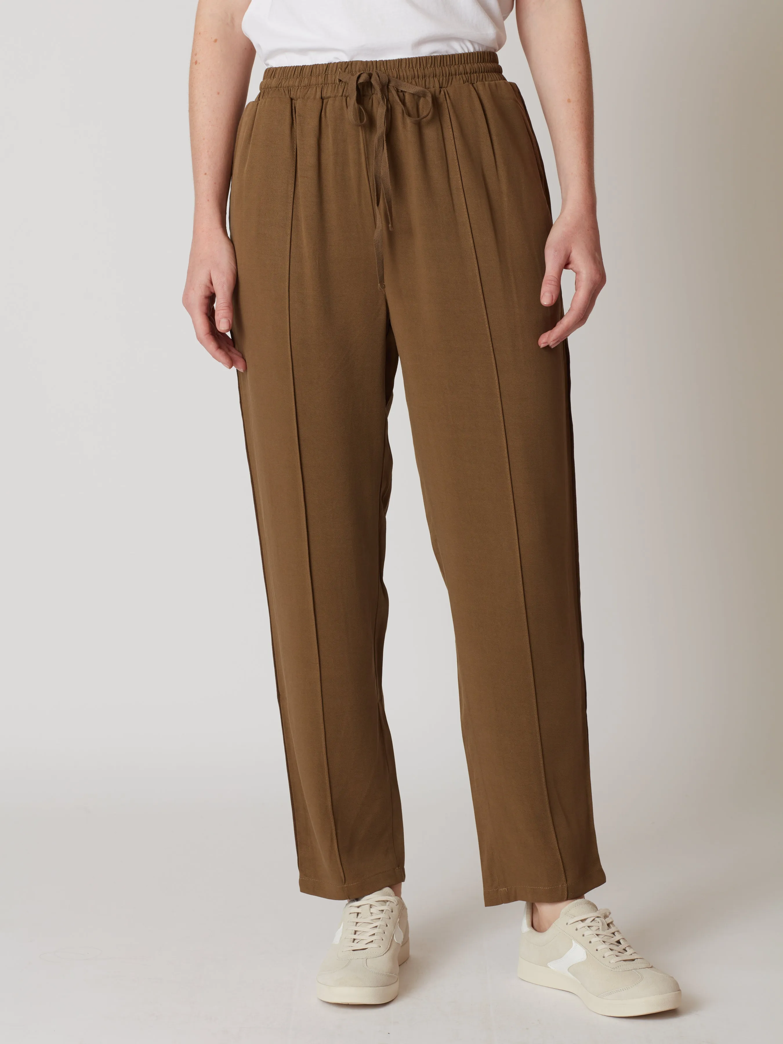 Bamboo Straight Leg Jogger