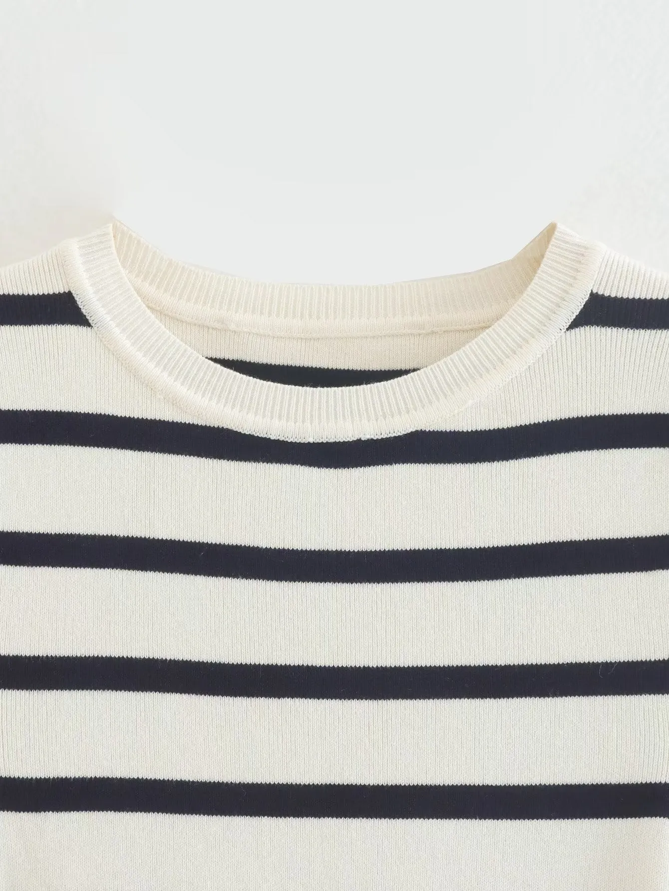 Bani Knitted Striped Top