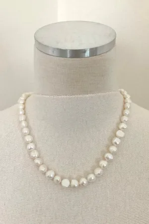 Baroque Pearl Necklace | Pearlygirls' Statement of Timeless Beauty | By Pearly Girls