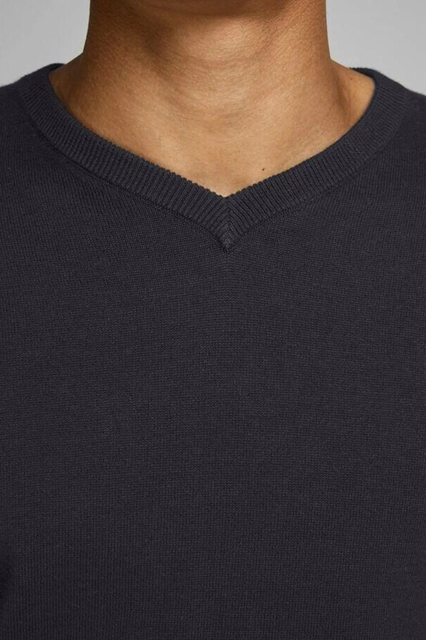 Basic knit v-neck - Black