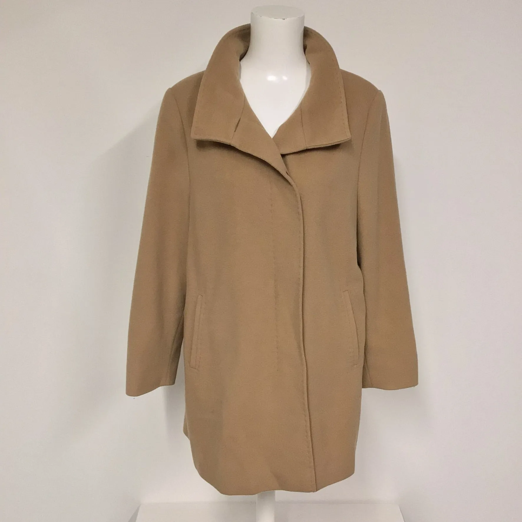 Basler Beige Wool & Cashmere Blend Coat Size 16