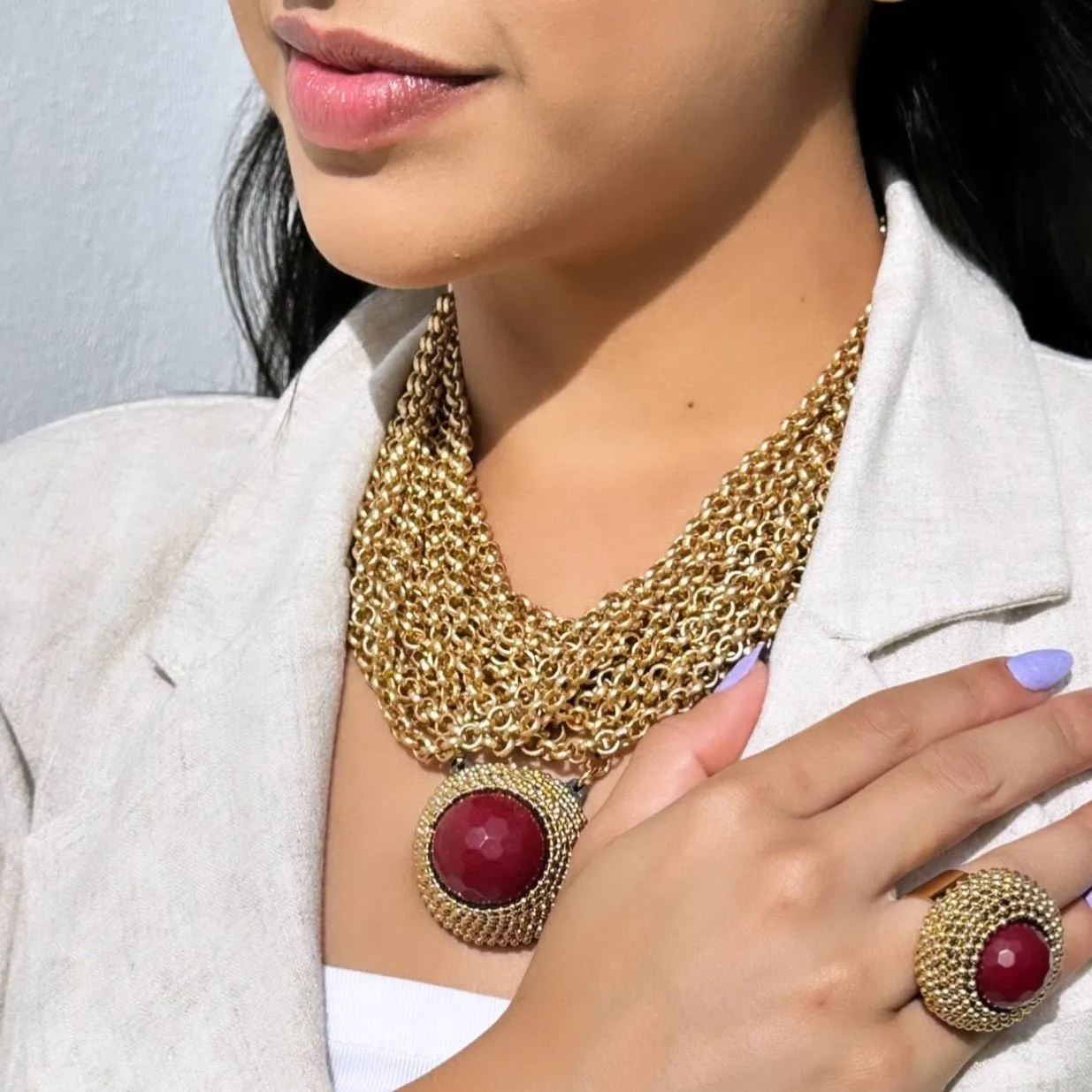 B.E. MULTILAYERED WINE RED SHORT NECKLACE