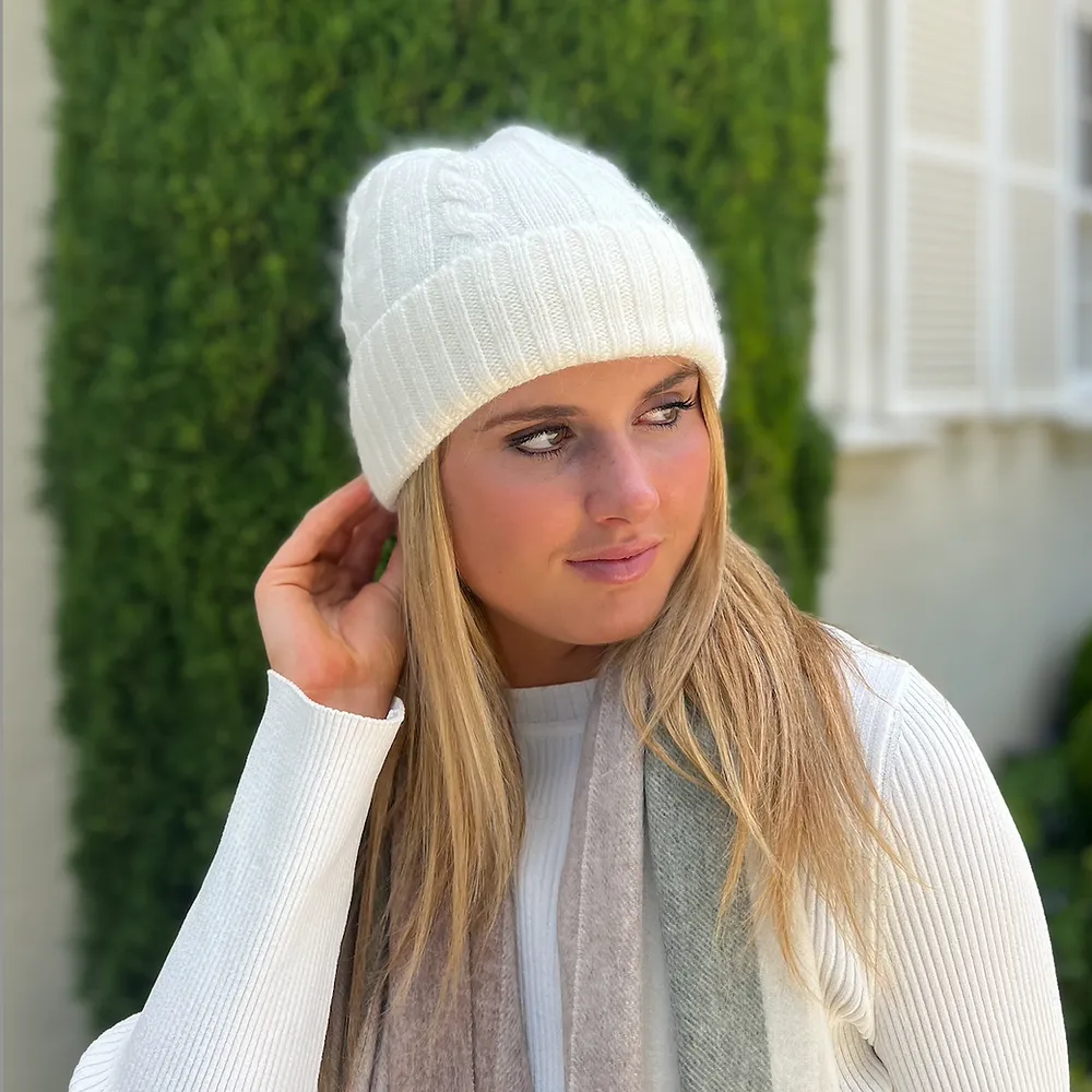 Beanie Angora Cable