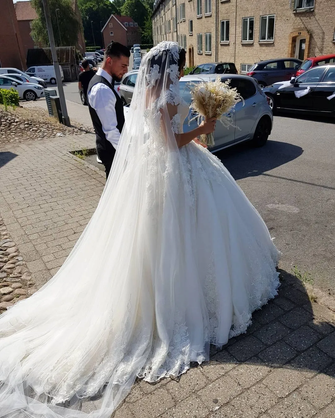 Beautiful Long Princess Off-the-Shoulder Wedding Dress with Lace