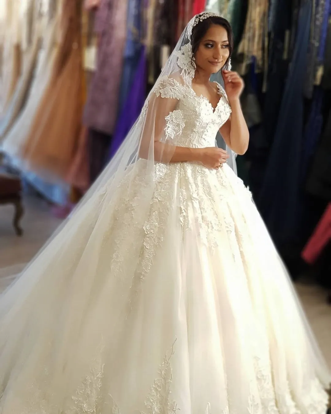 Beautiful Long Princess Off-the-Shoulder Wedding Dress with Lace