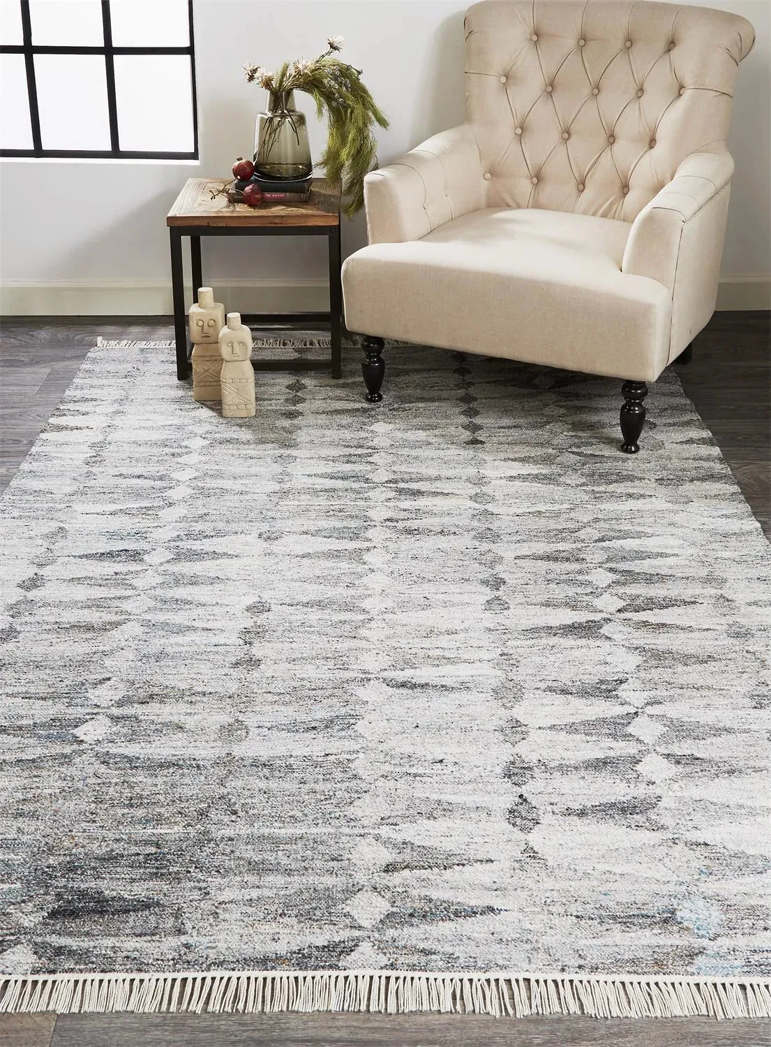 Beckett 0814F Gray Rug