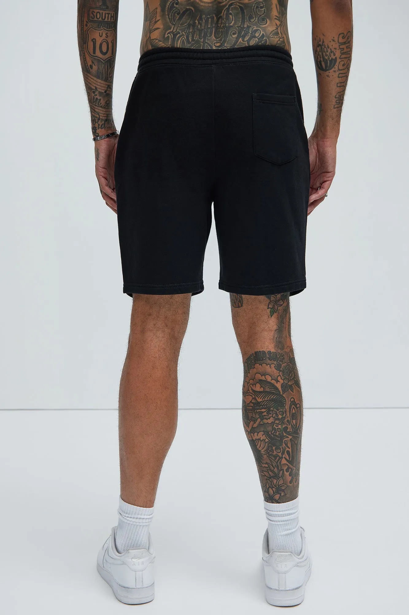 Been Ballin Sweatshort - Black