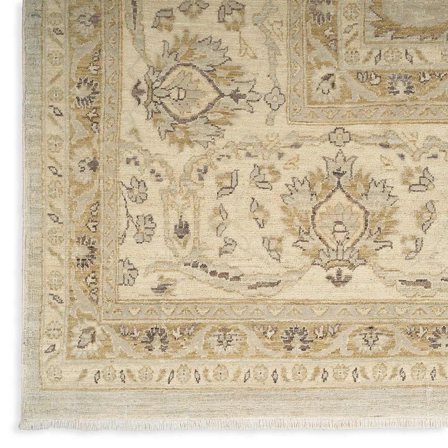 Beige Traditional Wool Rug - 8'6" x 11'11"