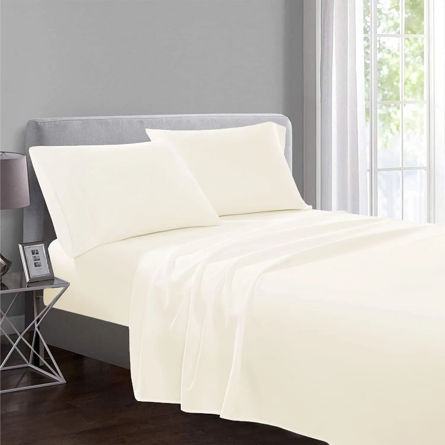 Belclair 400 Thread Count 100% Cotton Solid Bedsheet for King Bed Hotel Quality Plain Cream King Double Elastic Fitted Bedsheets with 2 Pillow Covers - (King Size 72x78 Inch)